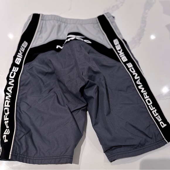 Norco Mountains bike shorts - Picture 4 of 5